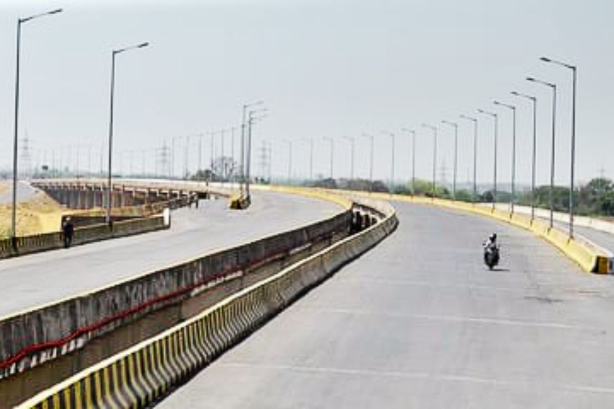 Bihar Four Lane News: हाजीपुर-छपरा फोरलेन का निर्माण फिर होगा शुरू, जानिये कब तक बनकर हो जायेगा तैयार