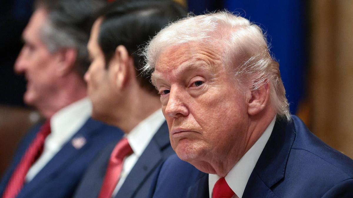 Democrats block government funding package in Senate as negotiations continue to avert shutdown