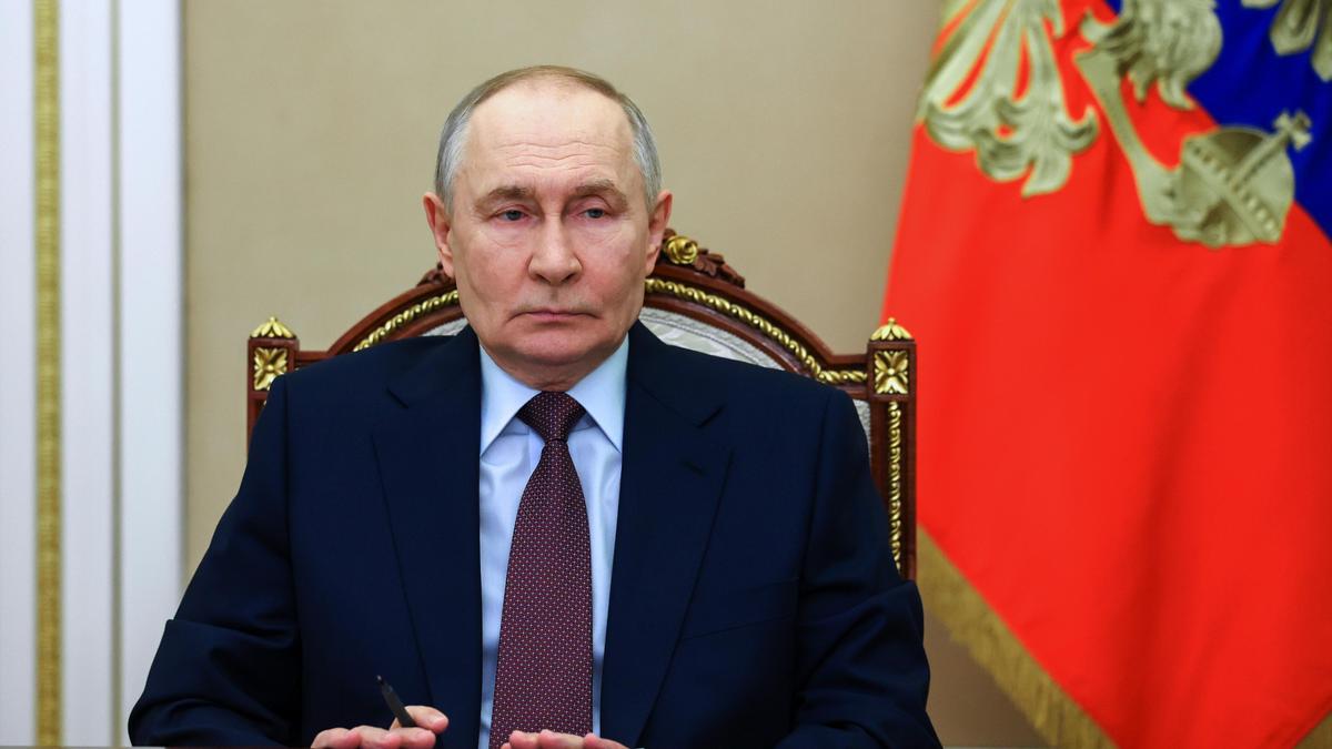 Putin ready to give frozen assets for rebuilding Ukraine