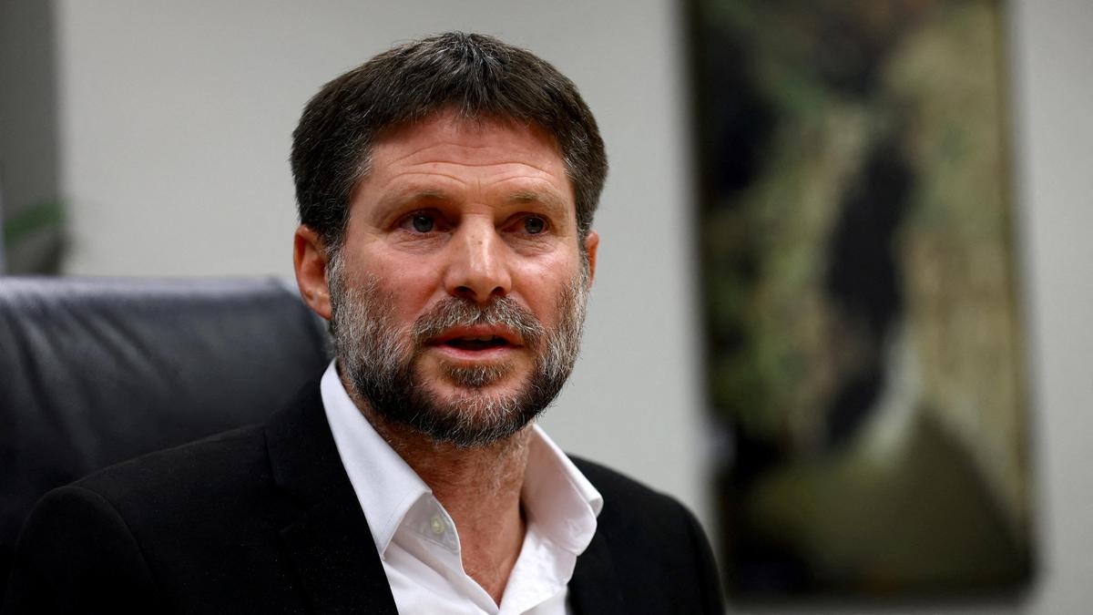 Top Israeli Minister pushes for ’emigration’ of West Bank, Gaza Palestinians