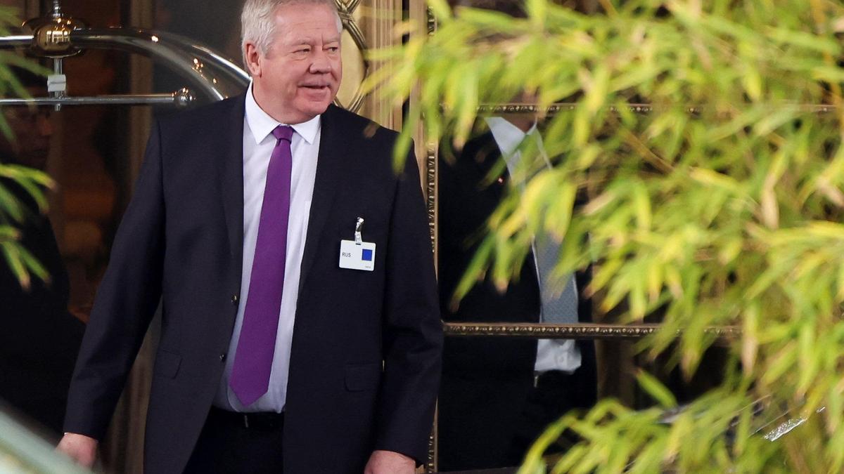 Ukraine war talks in Geneva end without agreement on territory