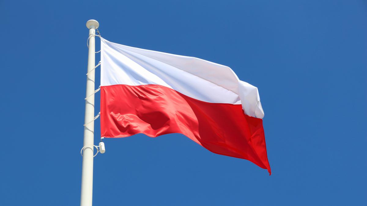 Polish army bans Chinese vehicles from military premises