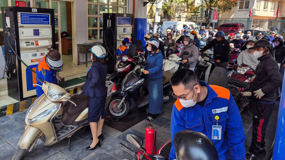 Vietnam accelerates shift to ethanol fuel as Iran war drives up energy prices