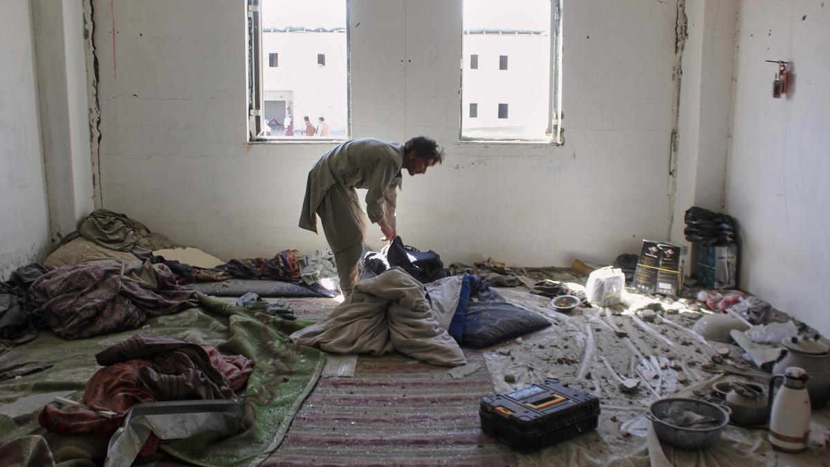 Pakistan-Afghanistan ‘open war’ LIVE: Explosion, gunfire as Afghan forces shoot at aircraft over Kabul