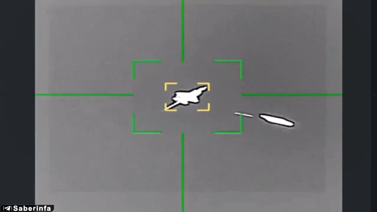 U.S. F-35 stealth fighter hit by suspected Iranian fire: reports