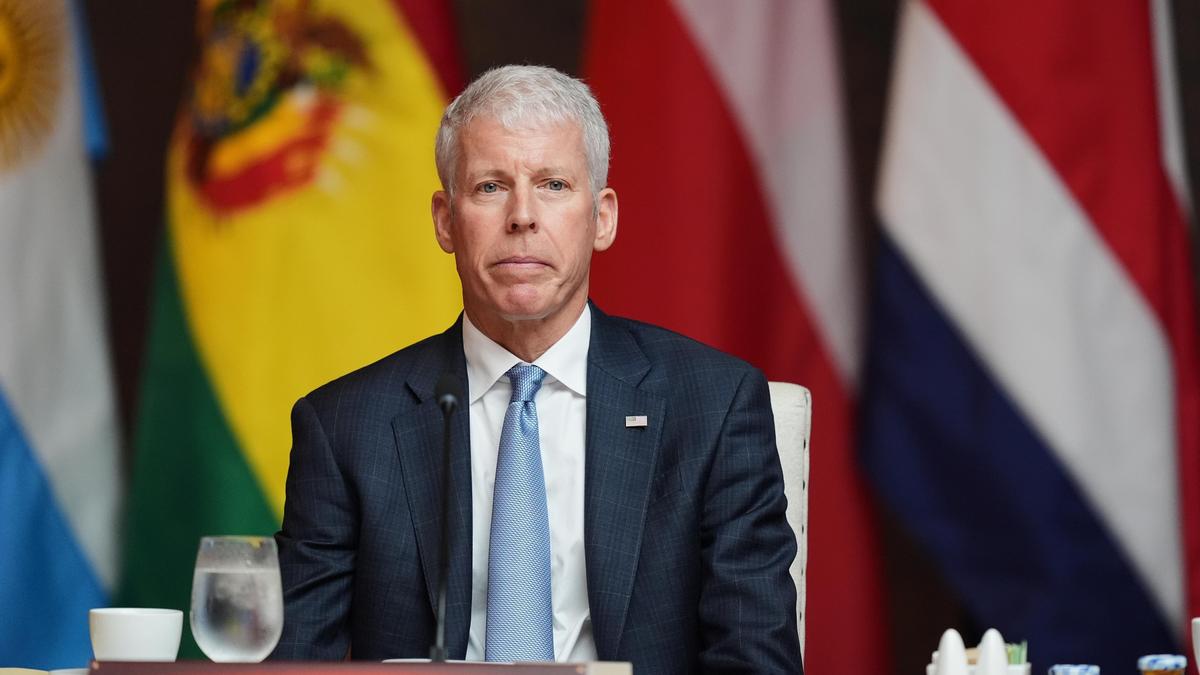 U.S. Navy has not yet escorted ships through Strait of Hormuz: White House on Energy Secretary’s now-deleted post