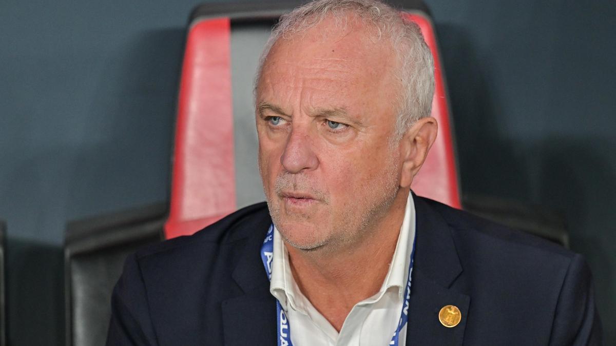 Iraq coach Graham Arnold urges FIFA to delay team’s World Cup playoff because of the Iran war