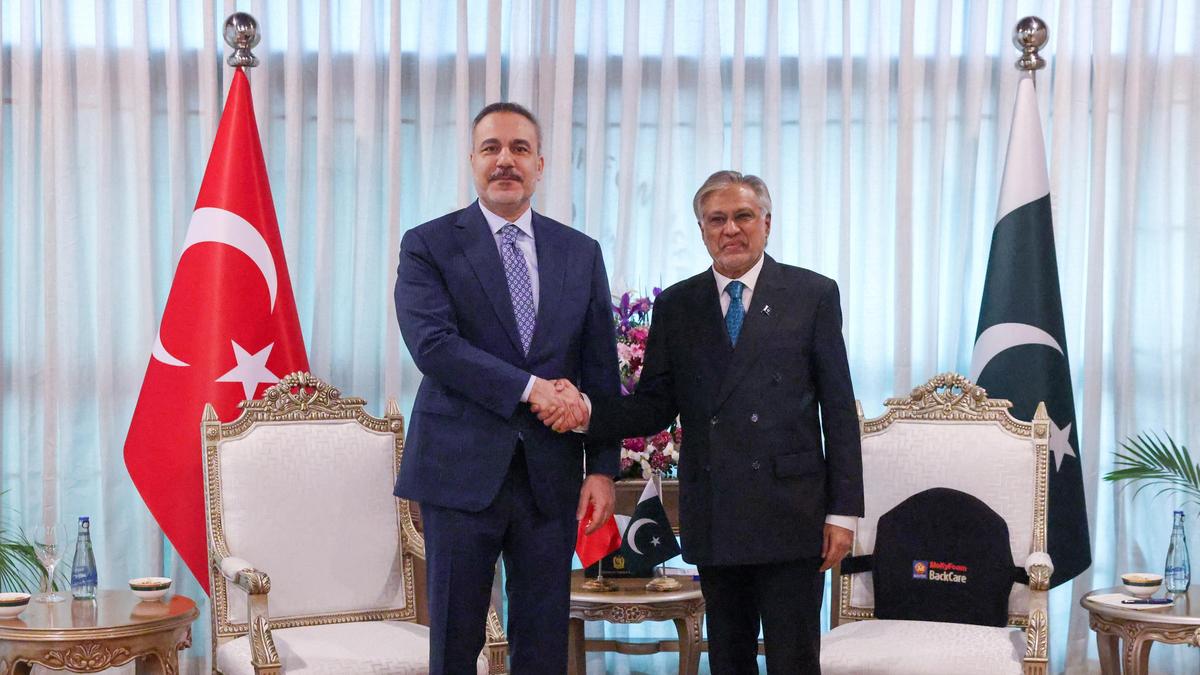 Foreign Ministers of Pakistan, Saudi Arabia, Turkiye, and Egypt hold third consultative meeting in Antalya