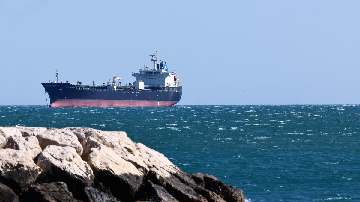 Israel-Iran war LIVE: Sanctioned tanker turns back to Strait of Hormuz, day after Gulf exit
