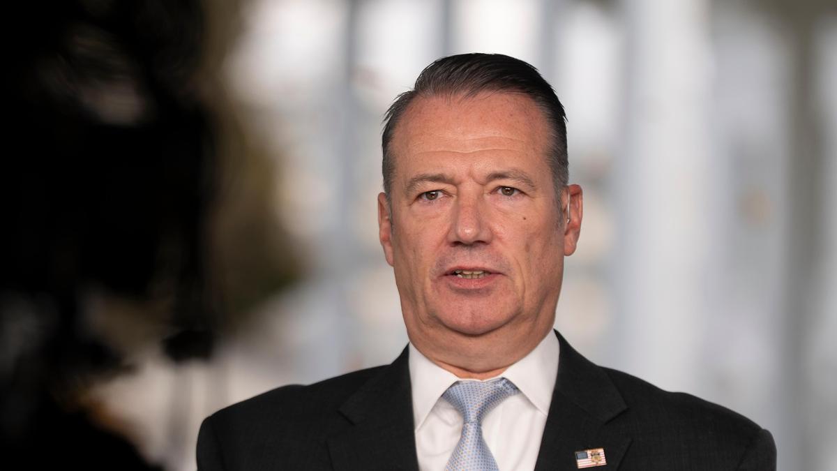 U.S. immigration agency interim head Todd Lyons to step down